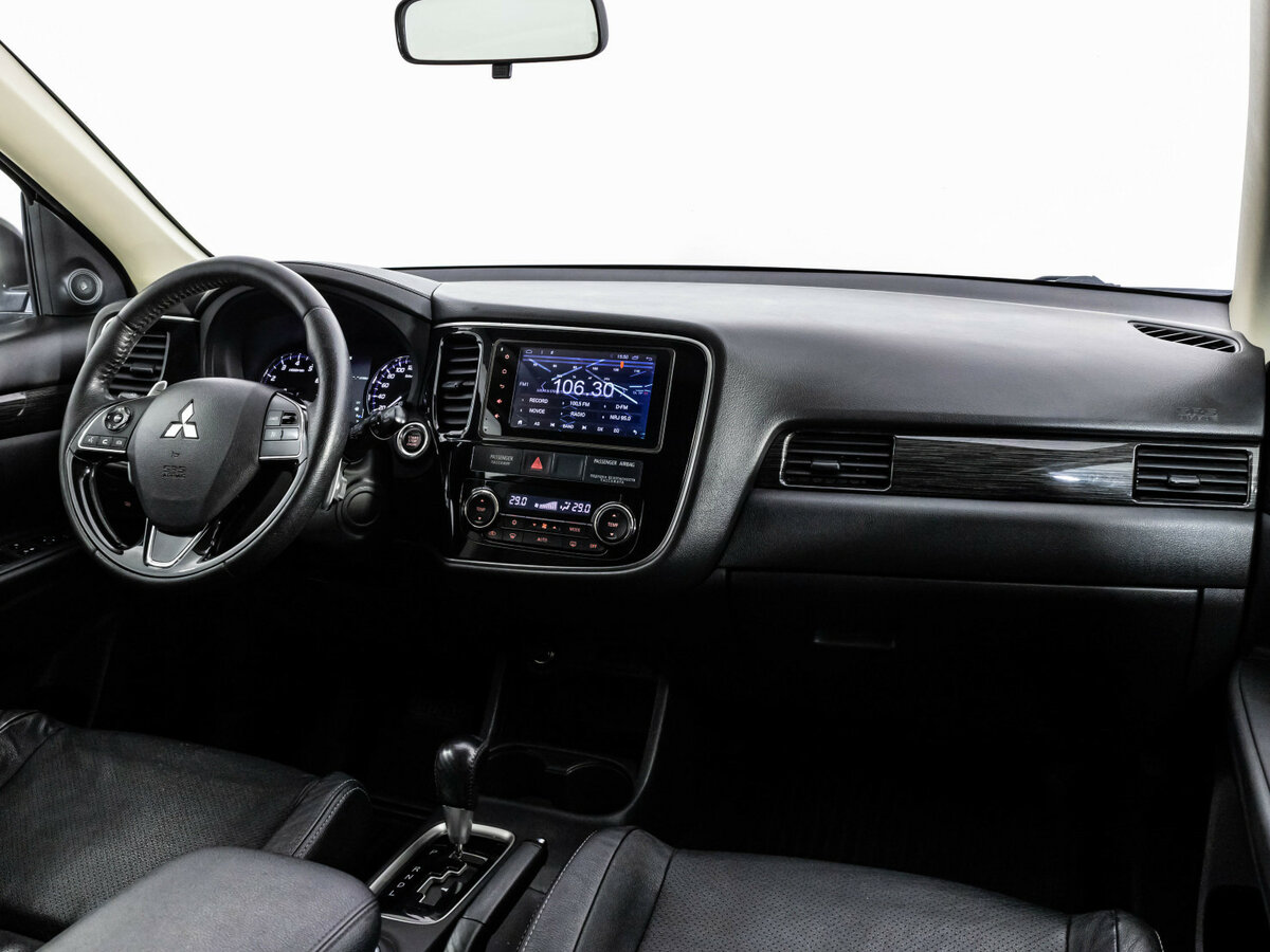 Купить Mitsubishi Outlander III Рестайлинг 2, 2015, 245 490 км, фото №7