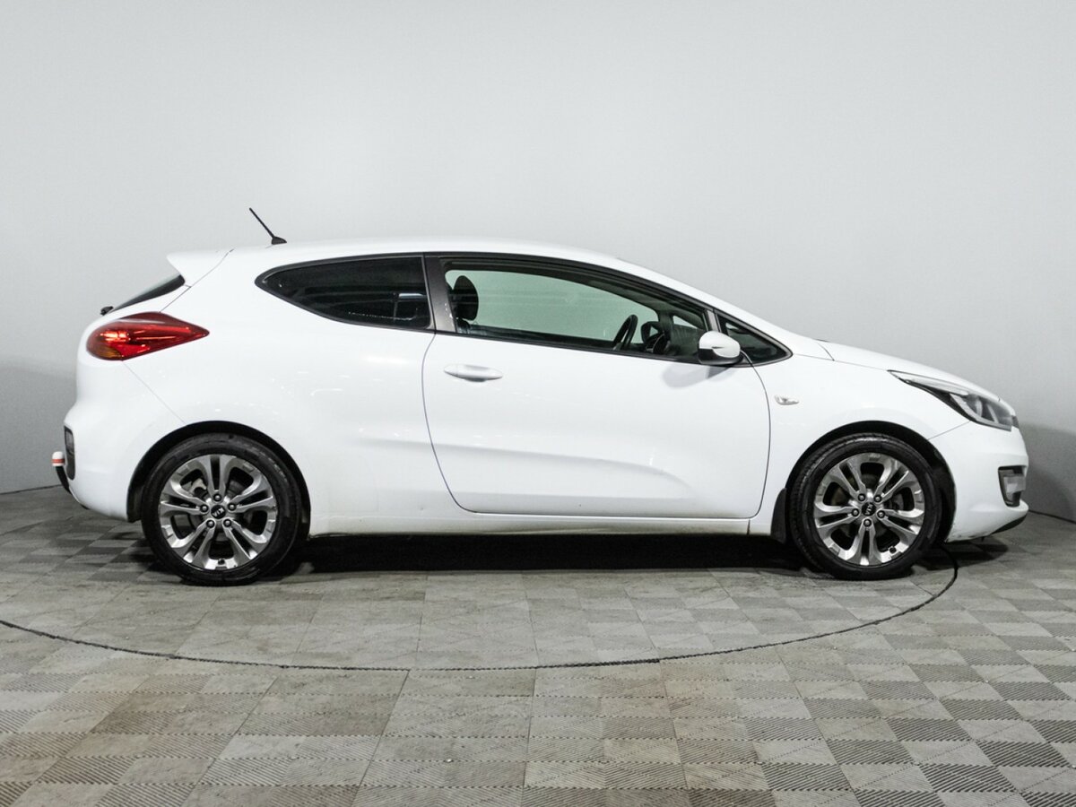 Купить Kia Ceed II, 2013, 132 298 км, фото №4