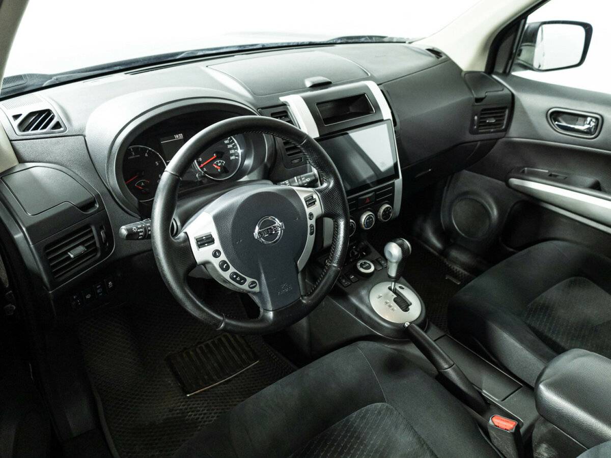 Купить Nissan X-Trail II Рестайлинг, 2013, 331 602 км, фото №9