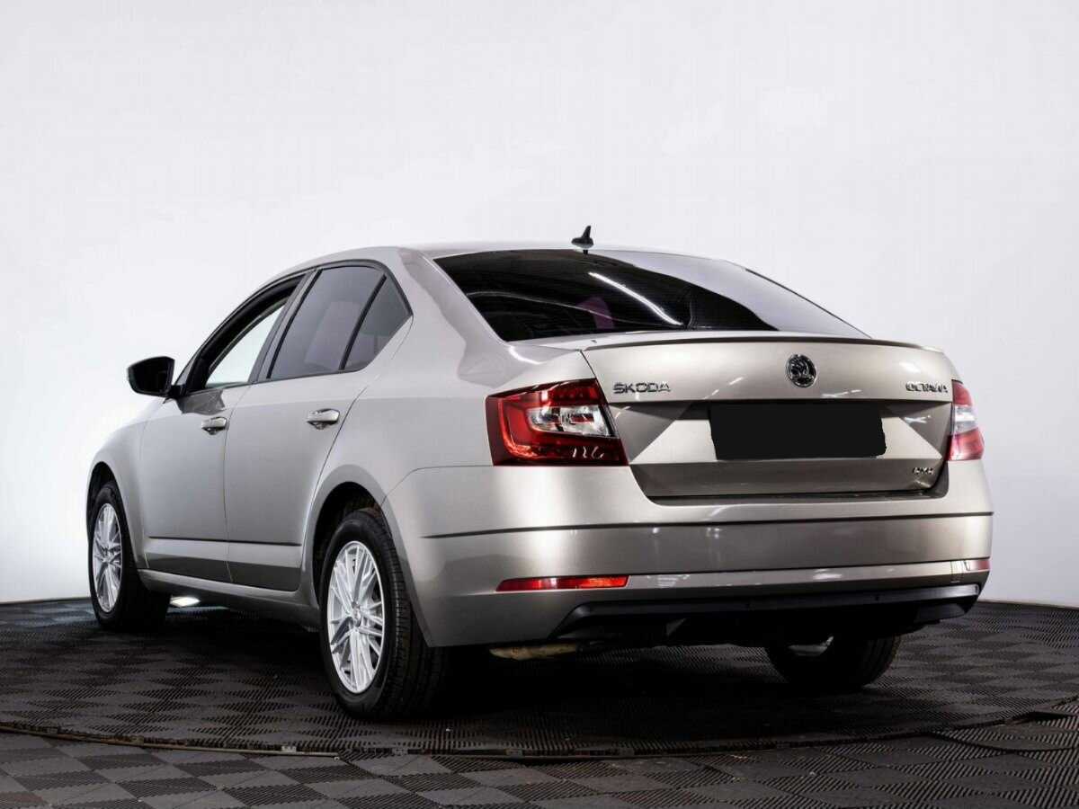 Купить Skoda Octavia, 2017, 182 500 км, фото №4
