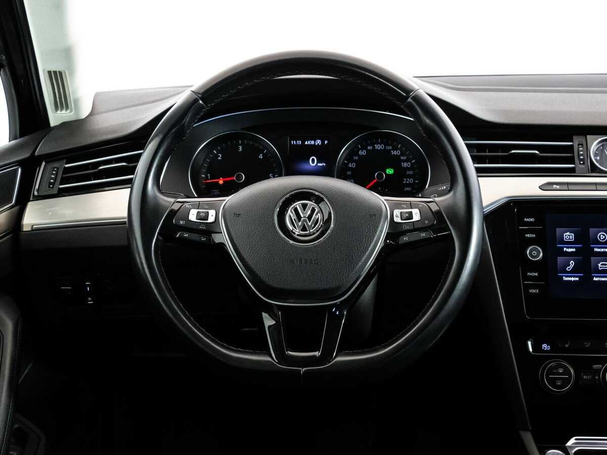 Купить Volkswagen Passat DSG7, 2018, 164 083 км, фото №9