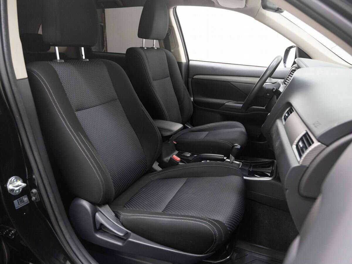 Купить Mitsubishi Outlander, 2018, 151 000 км, фото №12