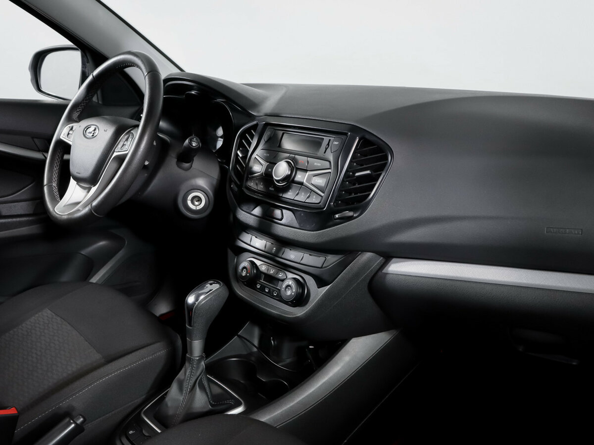 Купить Lada (ВАЗ) Vesta I, 2021, 31 850 км, фото №7