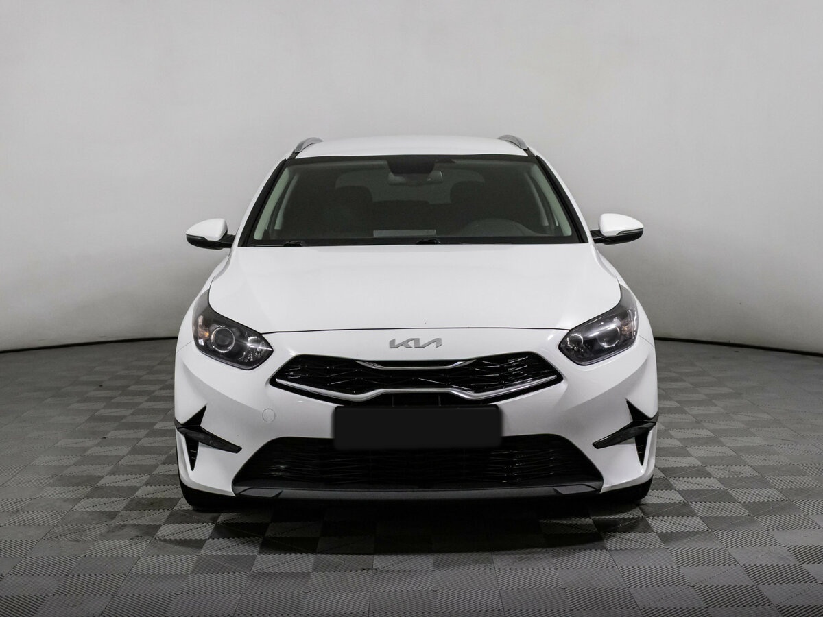 Купить Kia Ceed III Рестайлинг, 2022, 80 587 км, фото №2