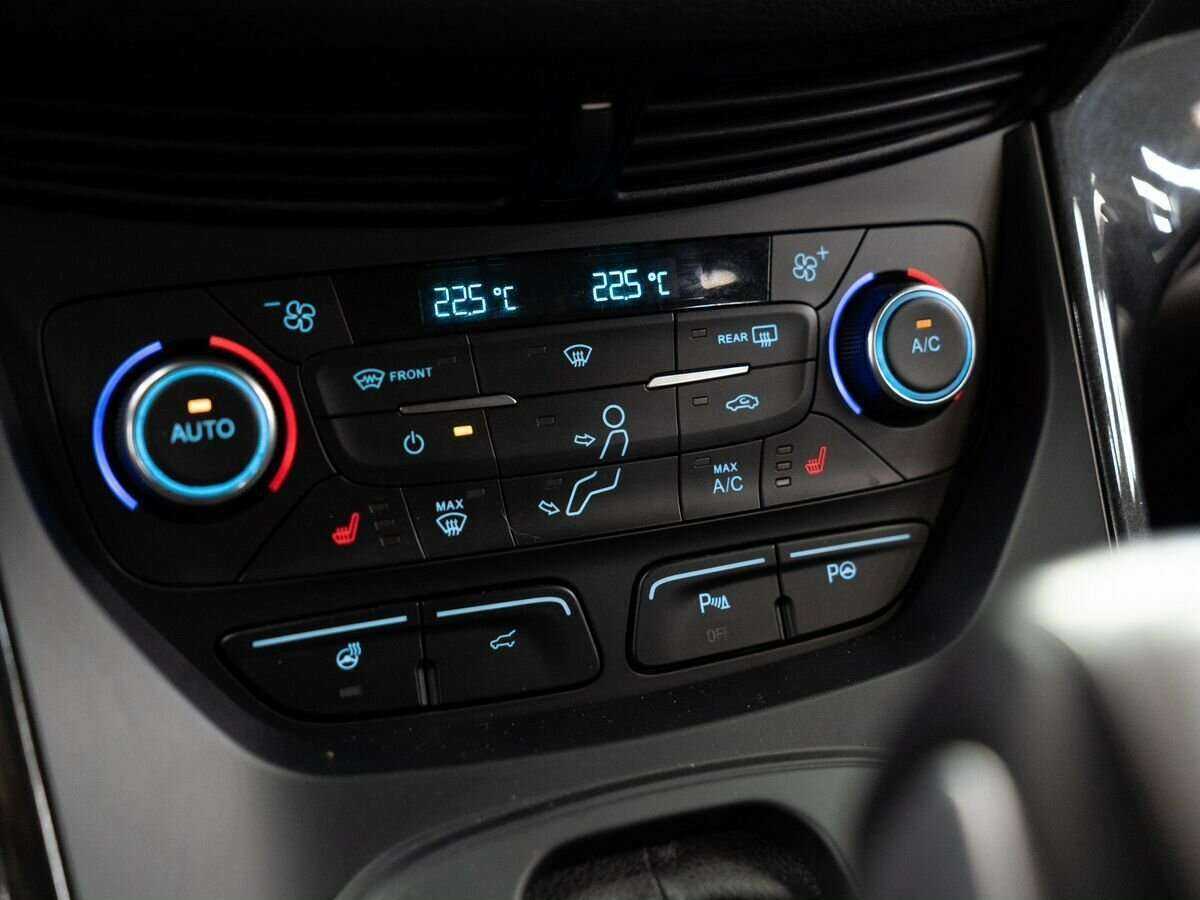 Купить Ford Kuga, 2017, 82 000 км, фото №12