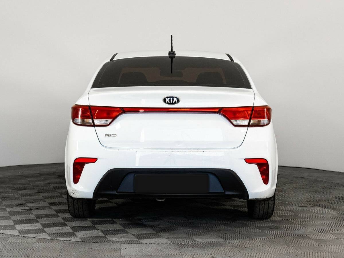 Купить Kia Rio, 2017, 260 535 км, фото №5