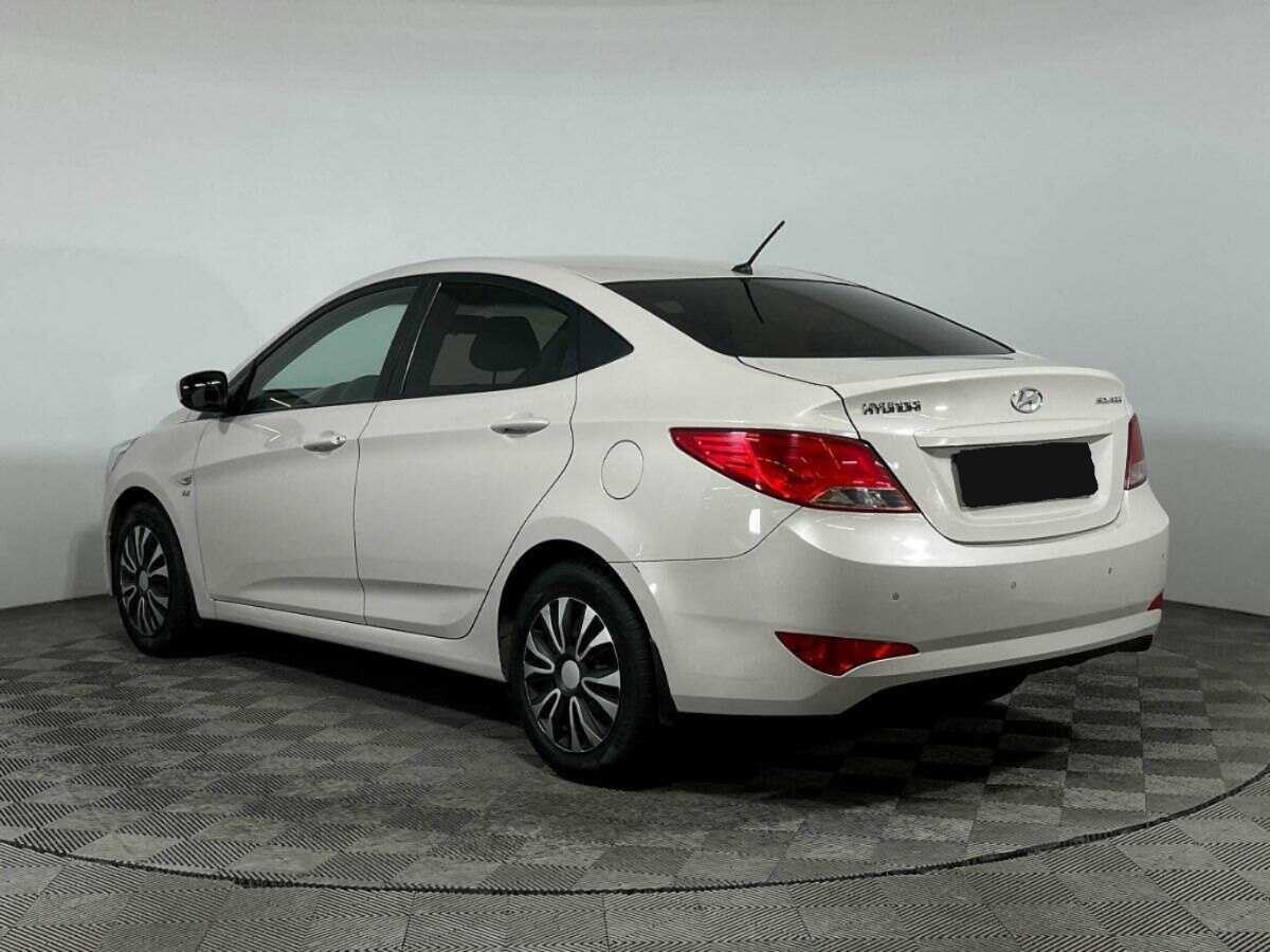 Купить Hyundai Solaris, 2015, 135 450 км, фото №7