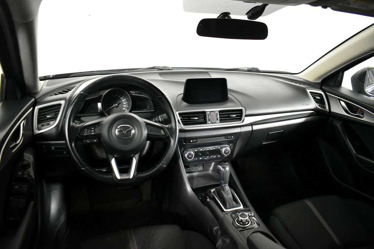 Купить Mazda 3, 2017, 86 276 км, фото №11