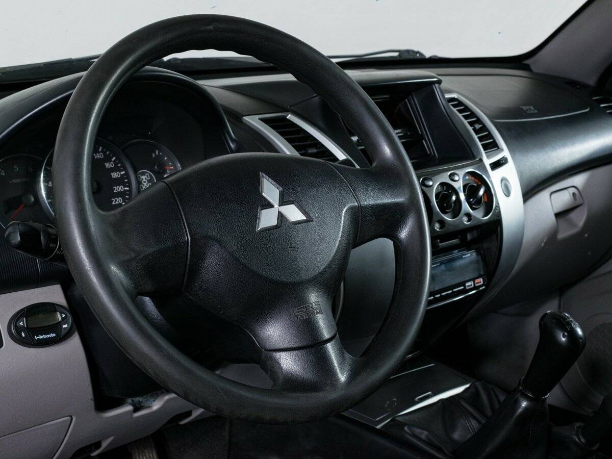 Купить Mitsubishi Pajero Sport, 2012, 561 575 км, фото №14