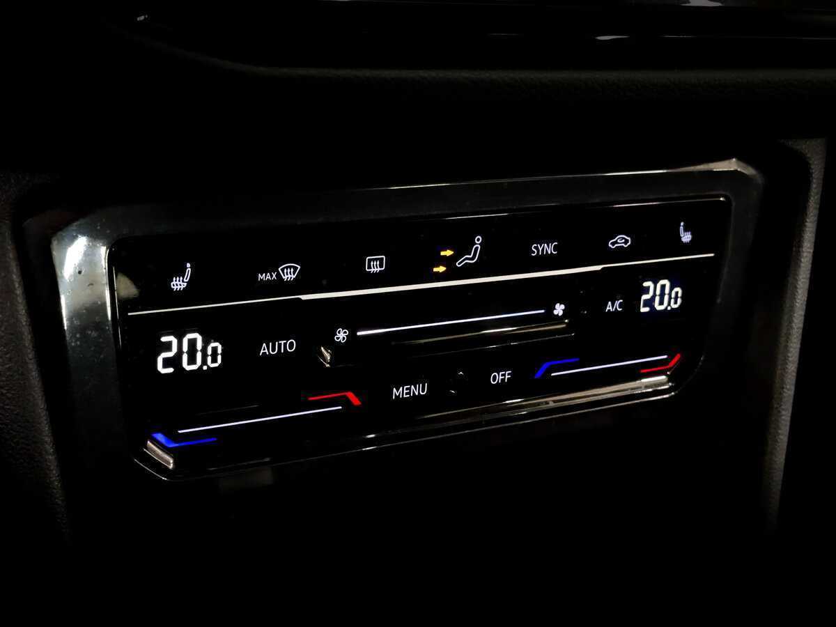 Купить Volkswagen Tiguan, 2021, 166 747 км, фото №25