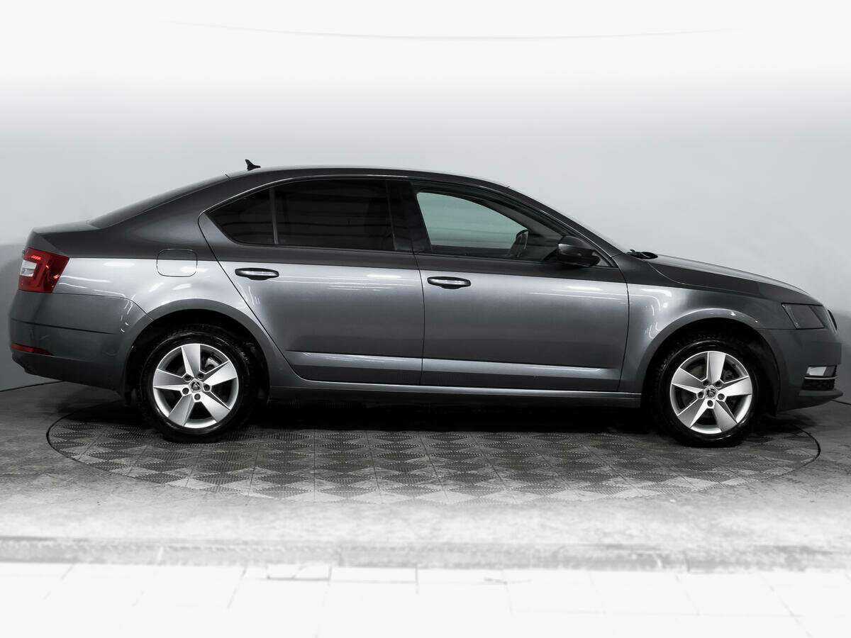 Купить Skoda Octavia, 2018, 75 799 км, фото №4