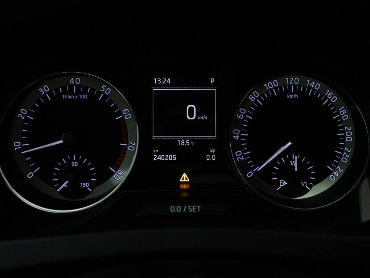 Купить Skoda Rapid I, 2016, 240 202 км, фото №12