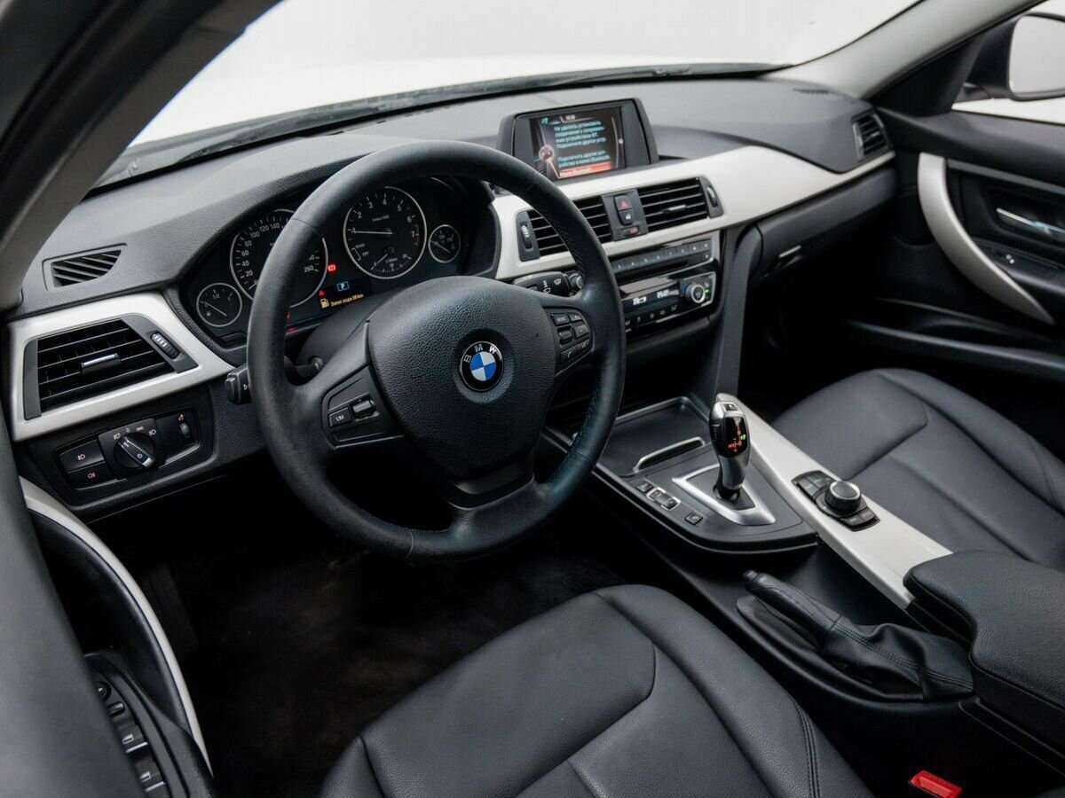 Купить BMW 3 серии 318i, 2016, 168 000 км, фото №13