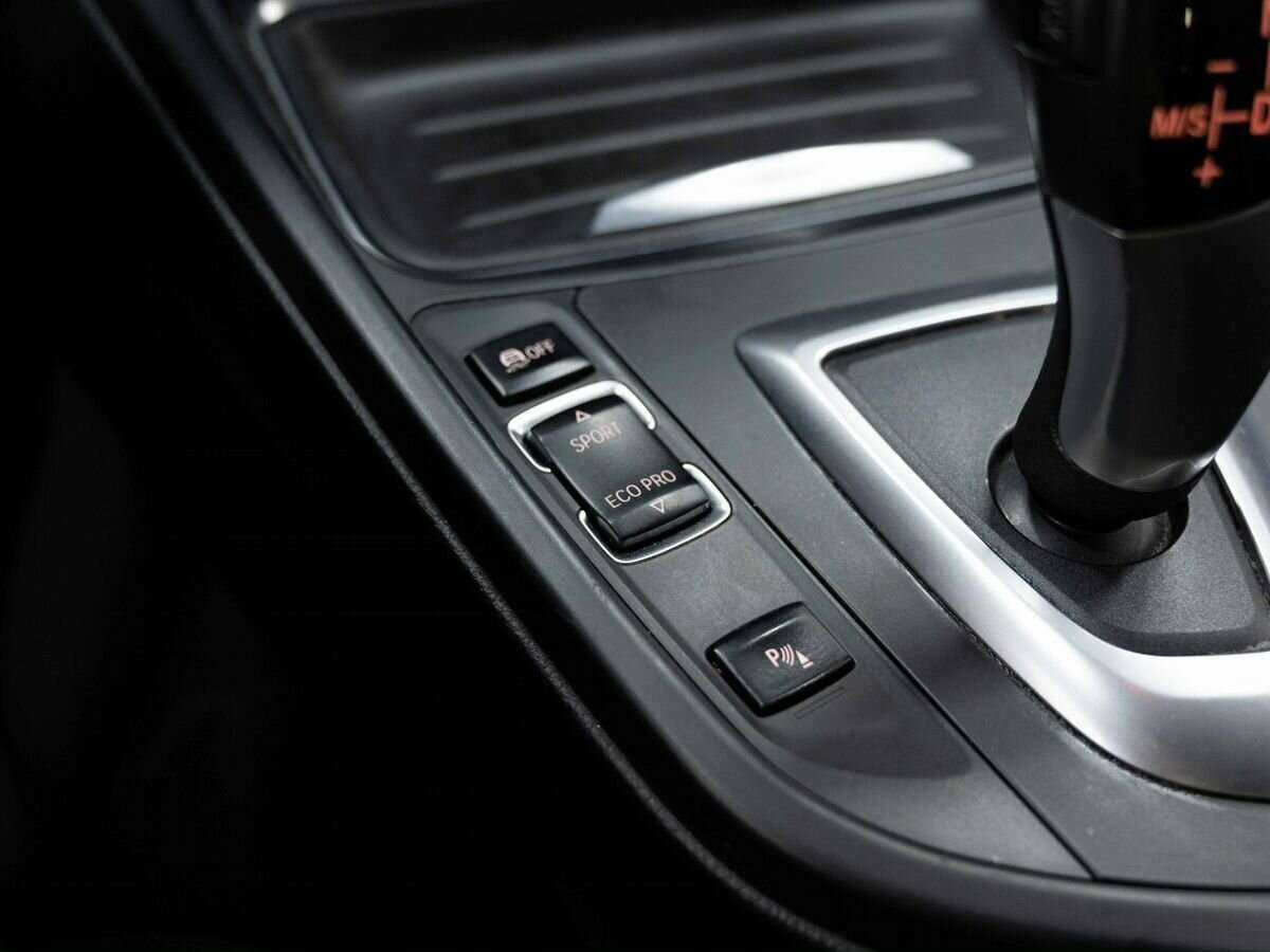 Купить BMW 3 серии 320i, 2014, 204 125 км, фото №23