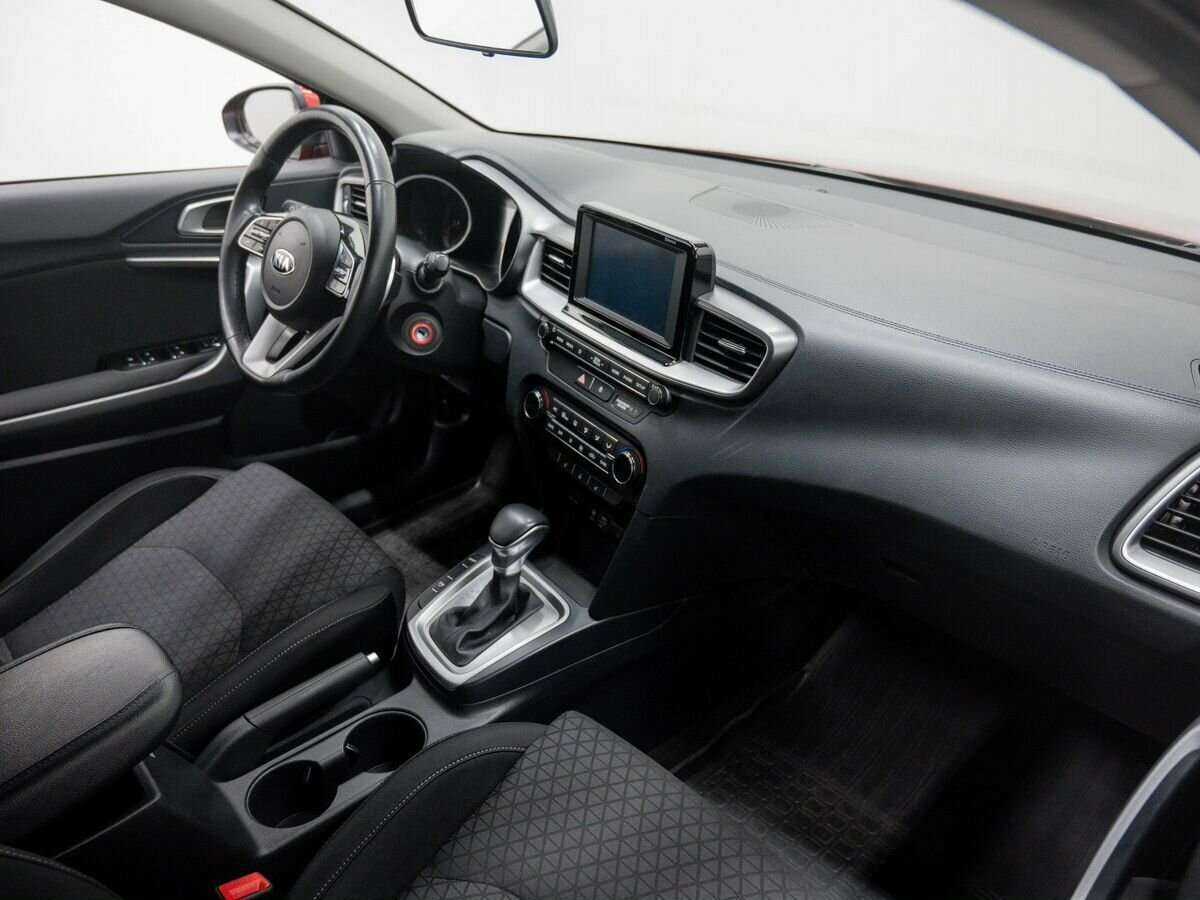 Купить Kia Ceed, 2019, 89 000 км, фото №11