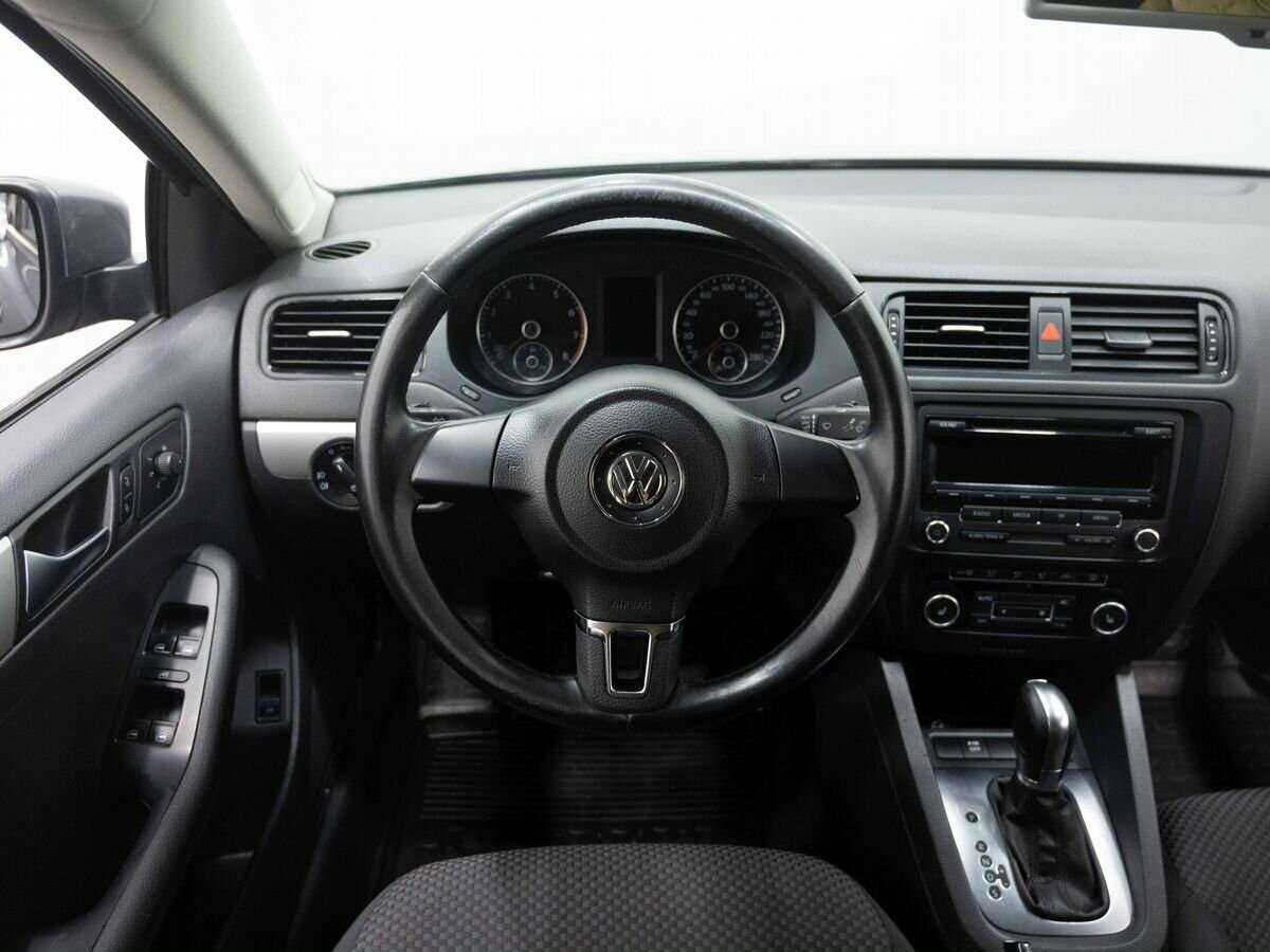 Купить Volkswagen Jetta, 2012, 228 632 км, фото №12