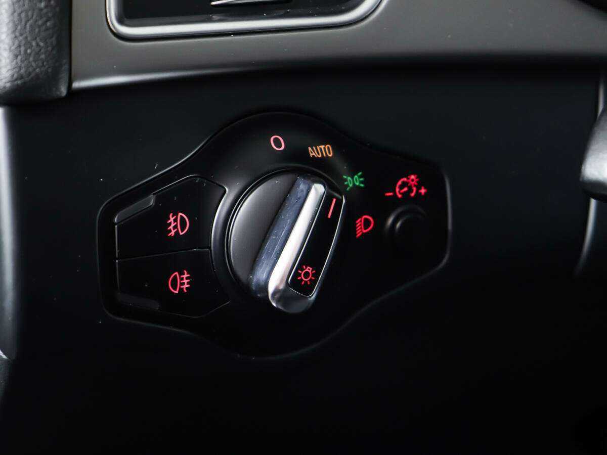 Купить Audi A4, 2014, 93 694 км, фото №19