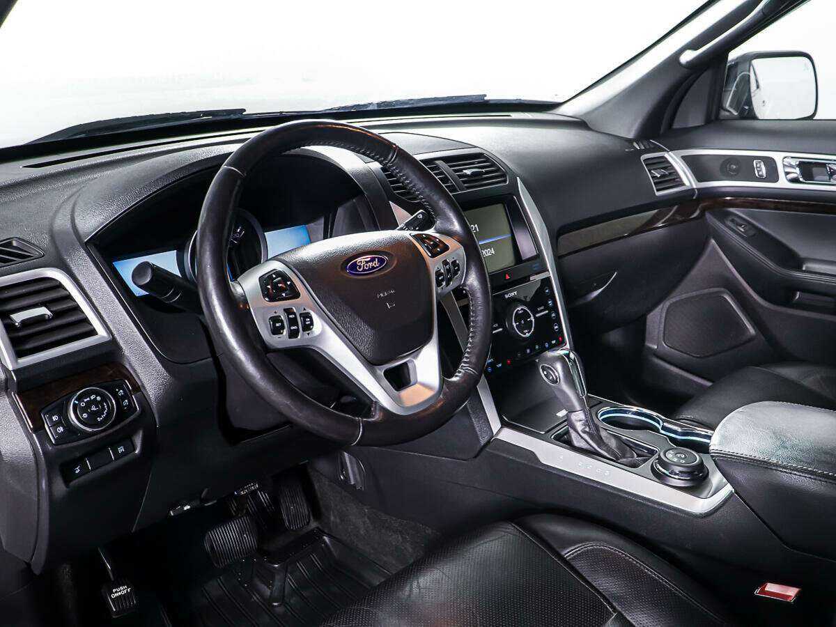 Купить Ford Explorer, 2015, 122 765 км, фото №13