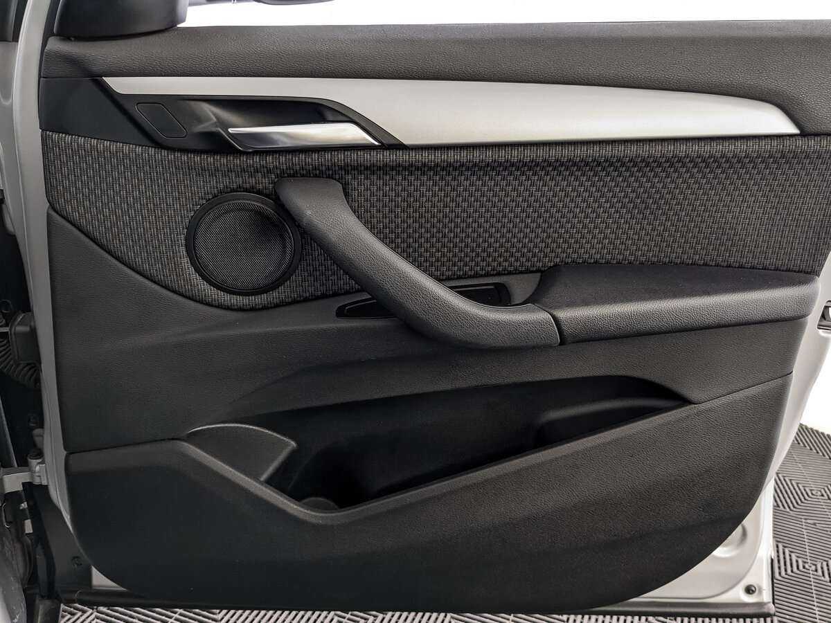 Купить BMW X1 20i xDrive, 2015, 186 398 км, фото №25