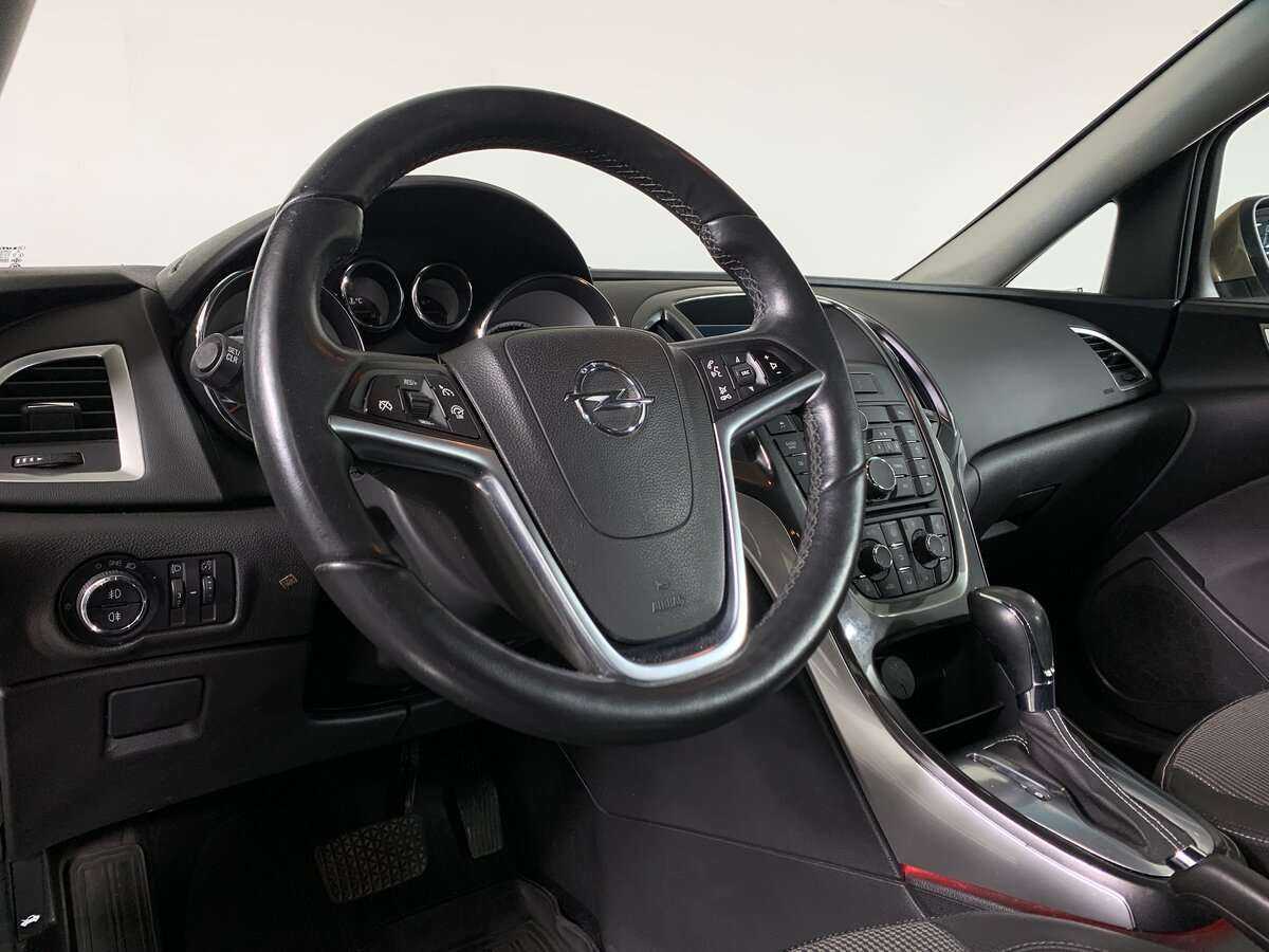 Купить Opel Astra, 2012, 76 821 км, фото №9