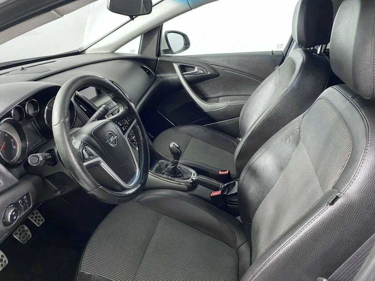 Купить Opel Astra, 2012, 188 000 км, фото №8