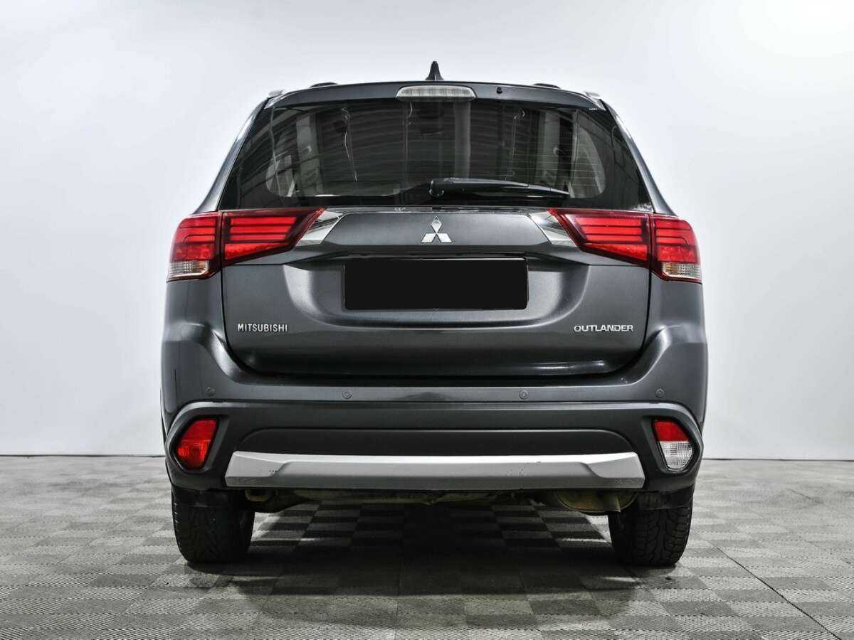 Купить Mitsubishi Outlander, 2018, 114 000 км, фото №5