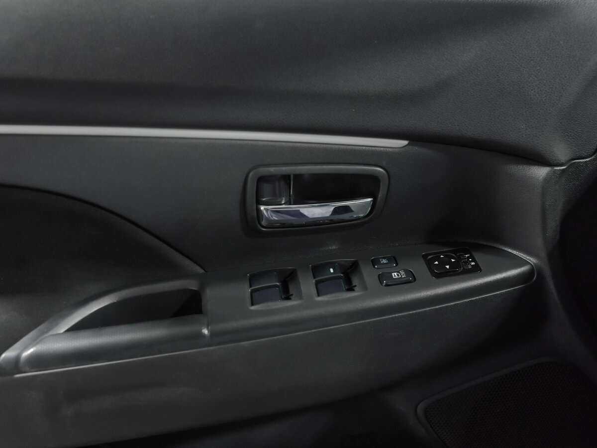 Купить Mitsubishi ASX, 2012, 324 537 км, фото №11