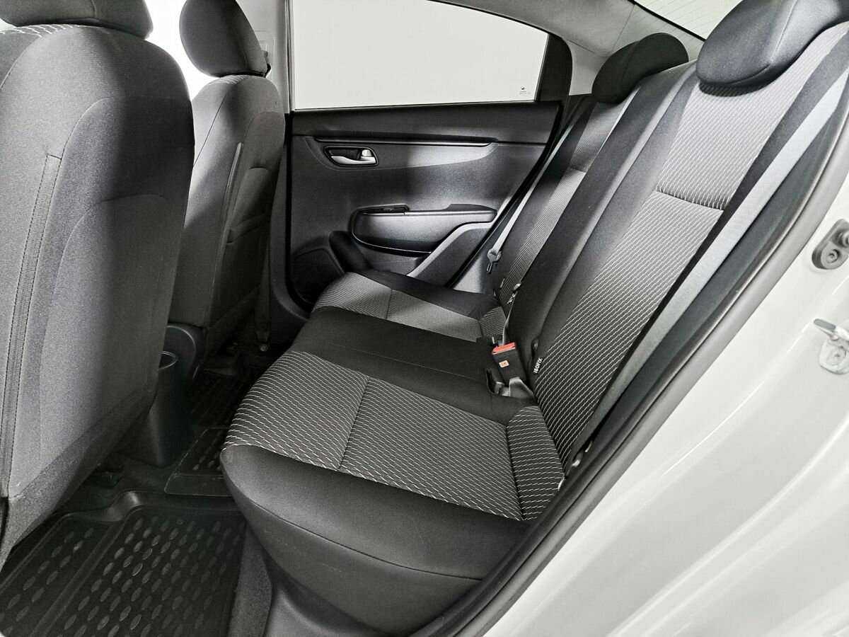 Купить Kia Rio, 2019, 87 389 км, фото №10
