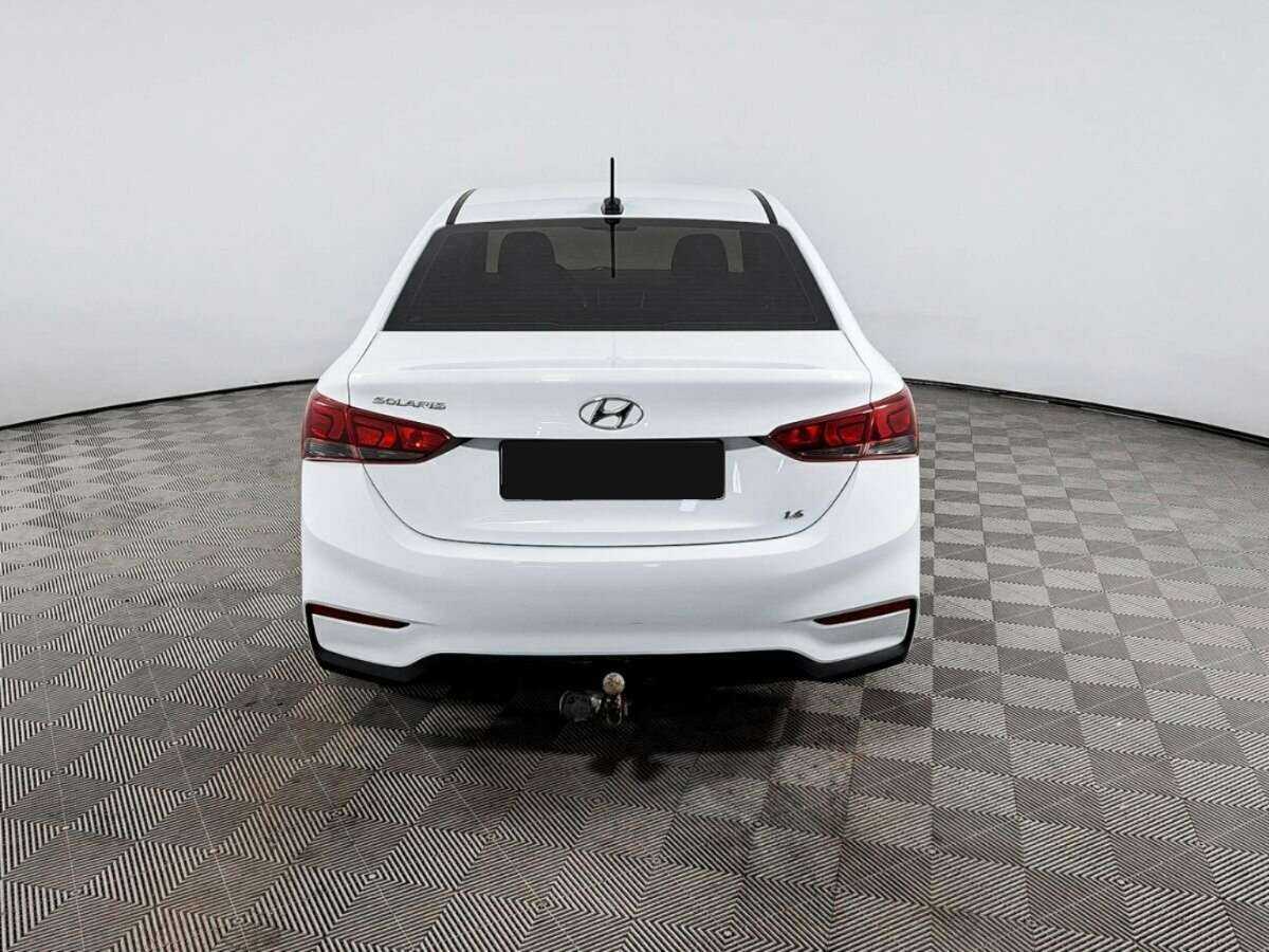 Купить Hyundai Solaris, 2019, 106 601 км, фото №5