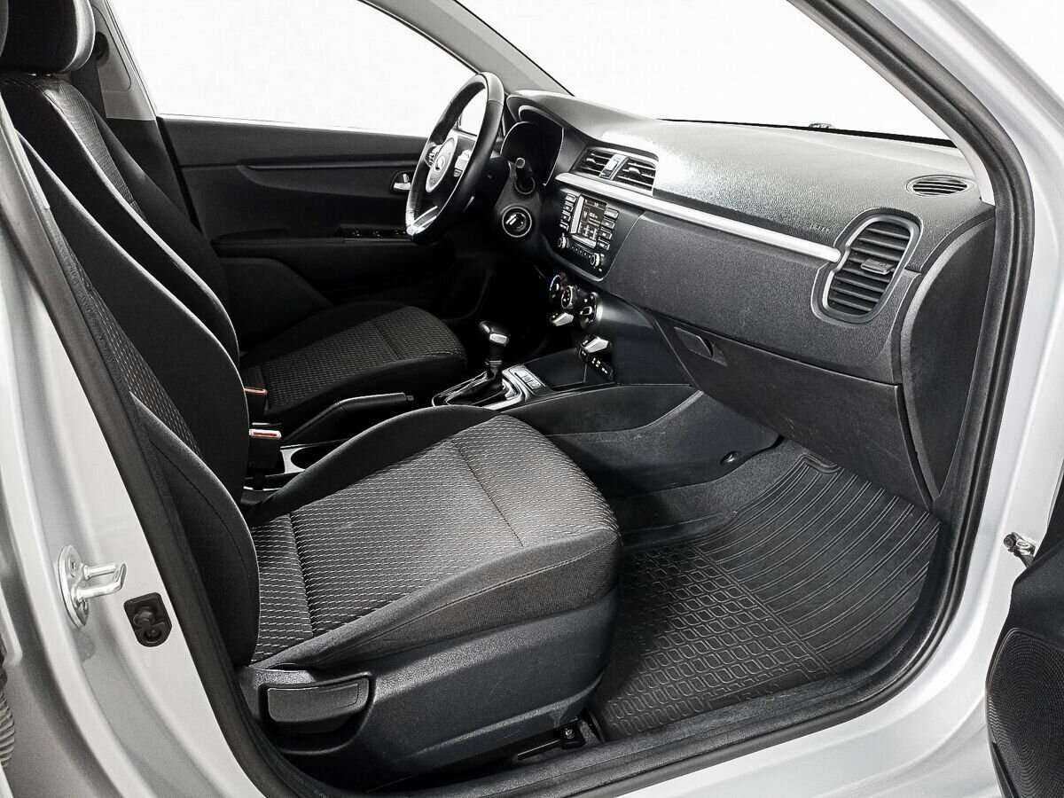 Купить Kia Rio X-Line, 2020, 47 817 км, фото №9