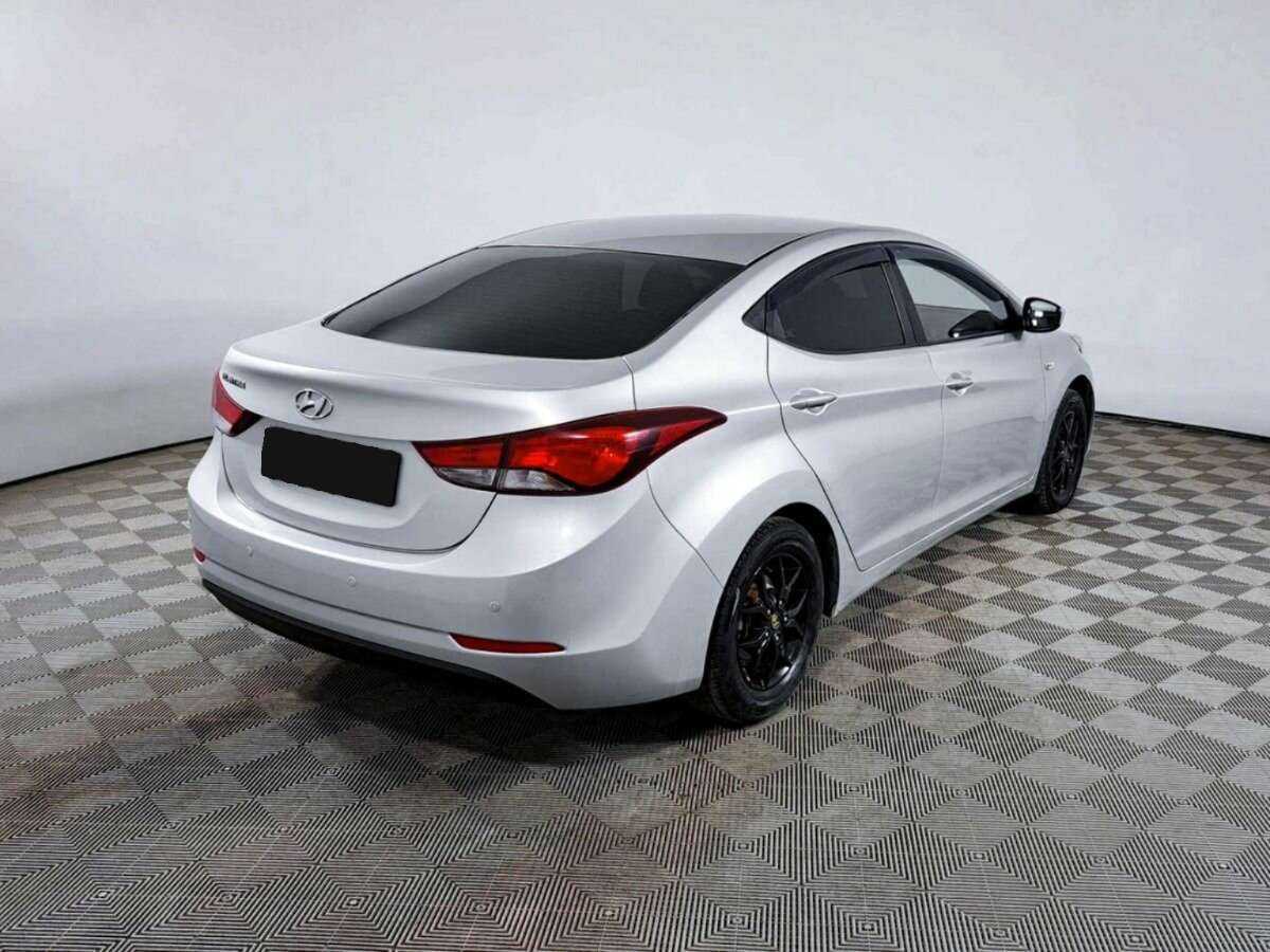 Купить Hyundai Elantra, 2015, 251 800 км, фото №5