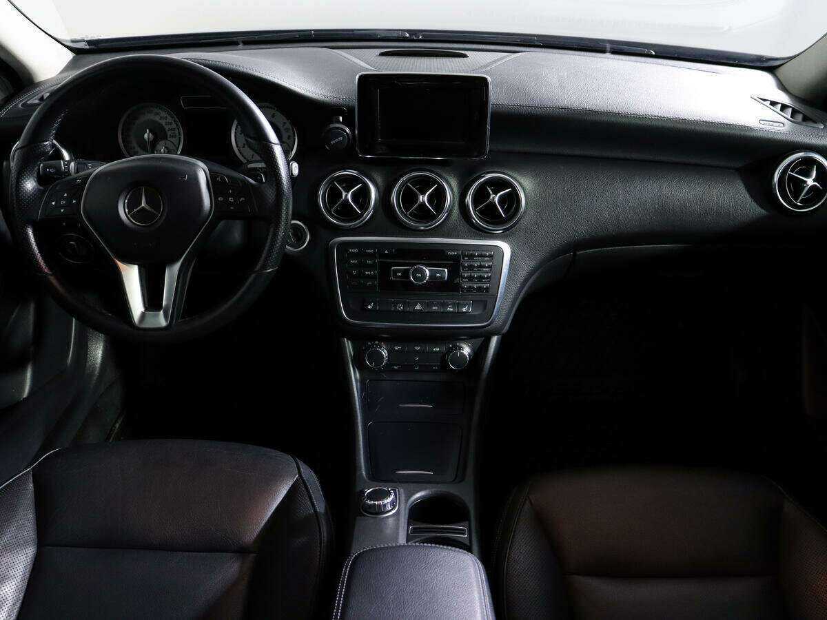 Купить Mercedes-Benz A-Класс 200, 2013, 108 490 км, фото №11