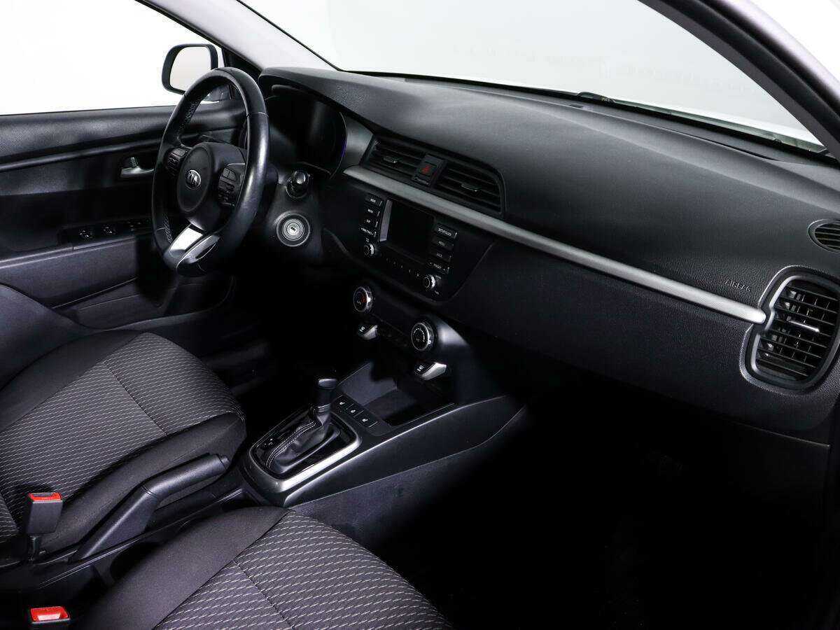 Купить Kia Rio X-Line, 2018, 98 000 км, фото №8
