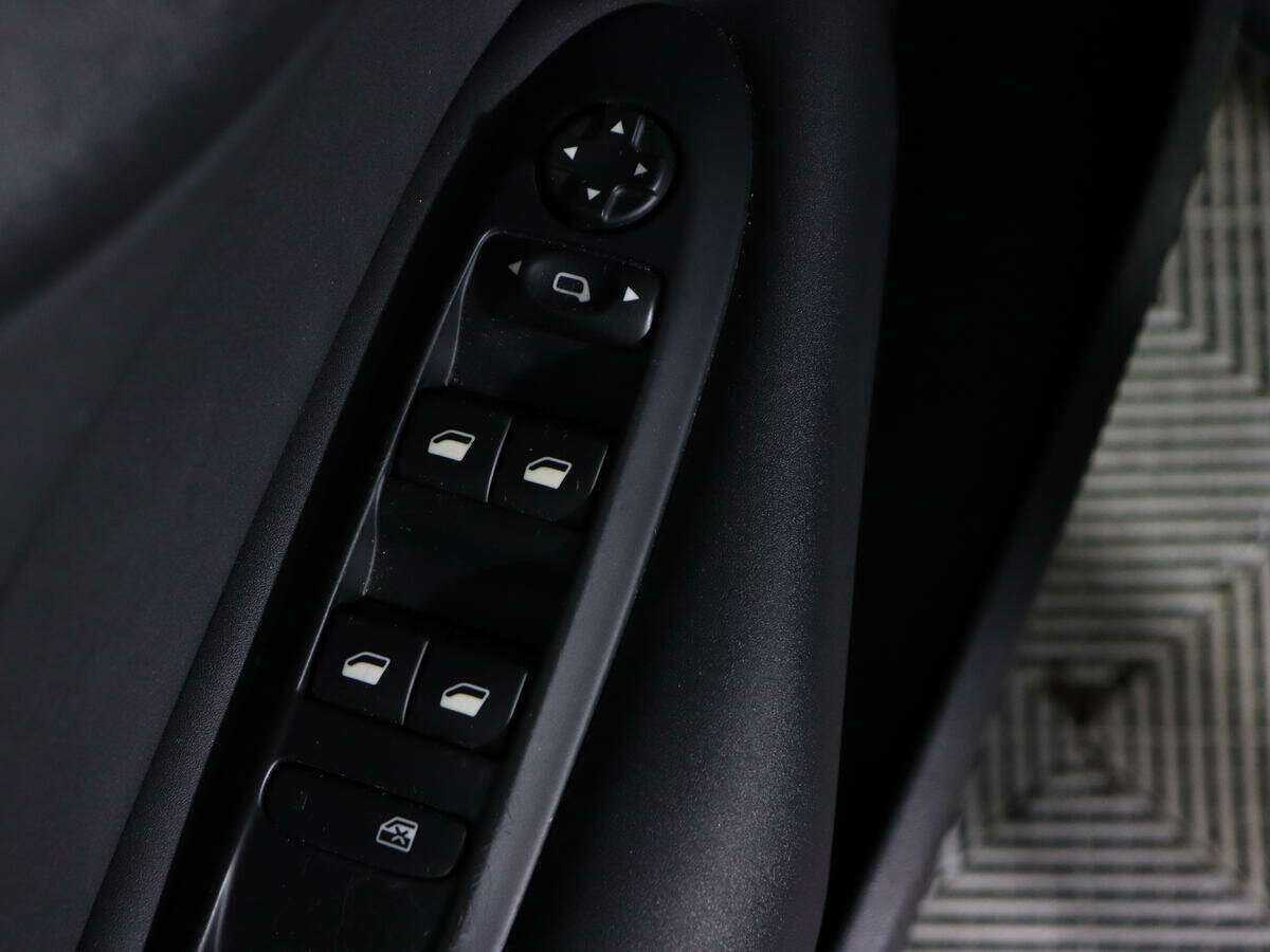 Купить Citroen C4, 2013, 117 570 км, фото №15