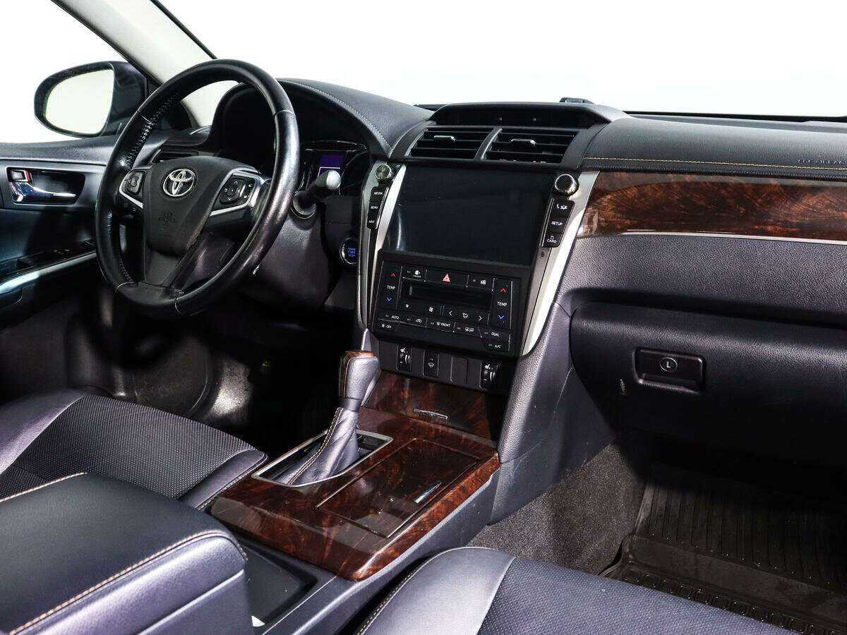 Купить Toyota Camry, 2017, 94 000 км, фото №9