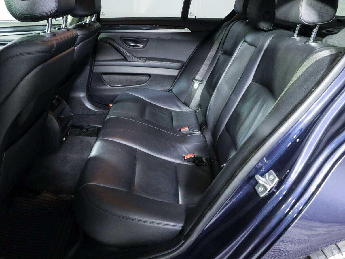Купить BMW 5 серии 528i xDrive, 2013, 130 000 км, фото №8