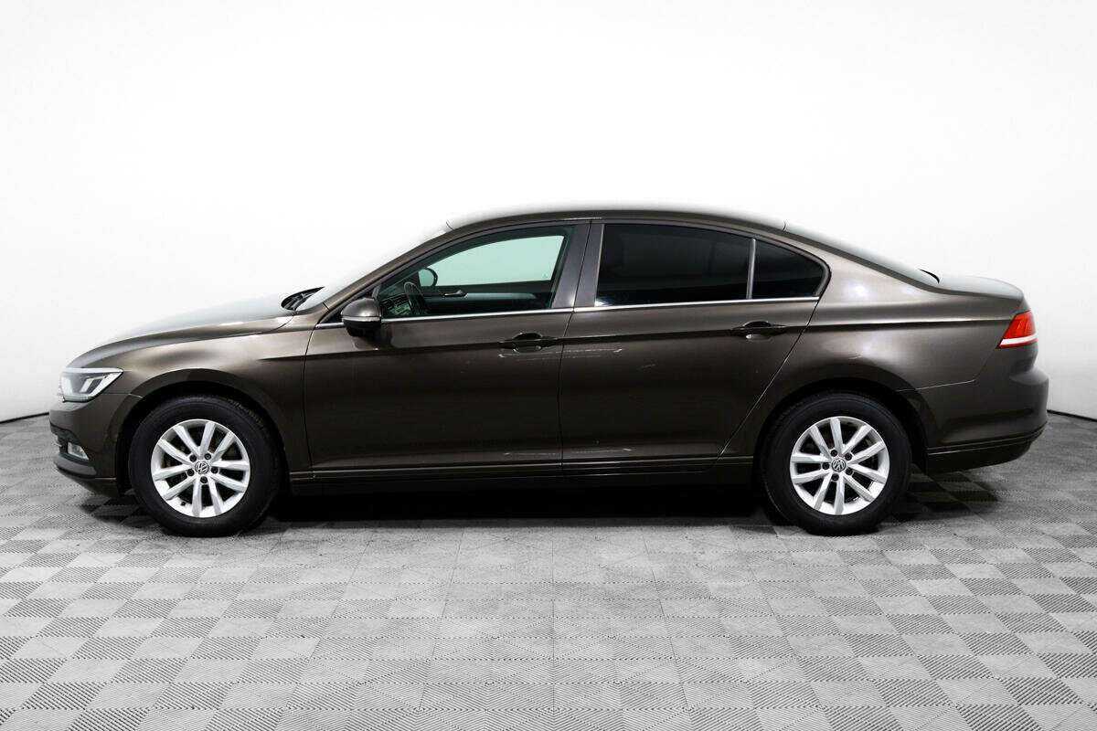 Купить Volkswagen Passat, 2016, 130 800 км, фото №8