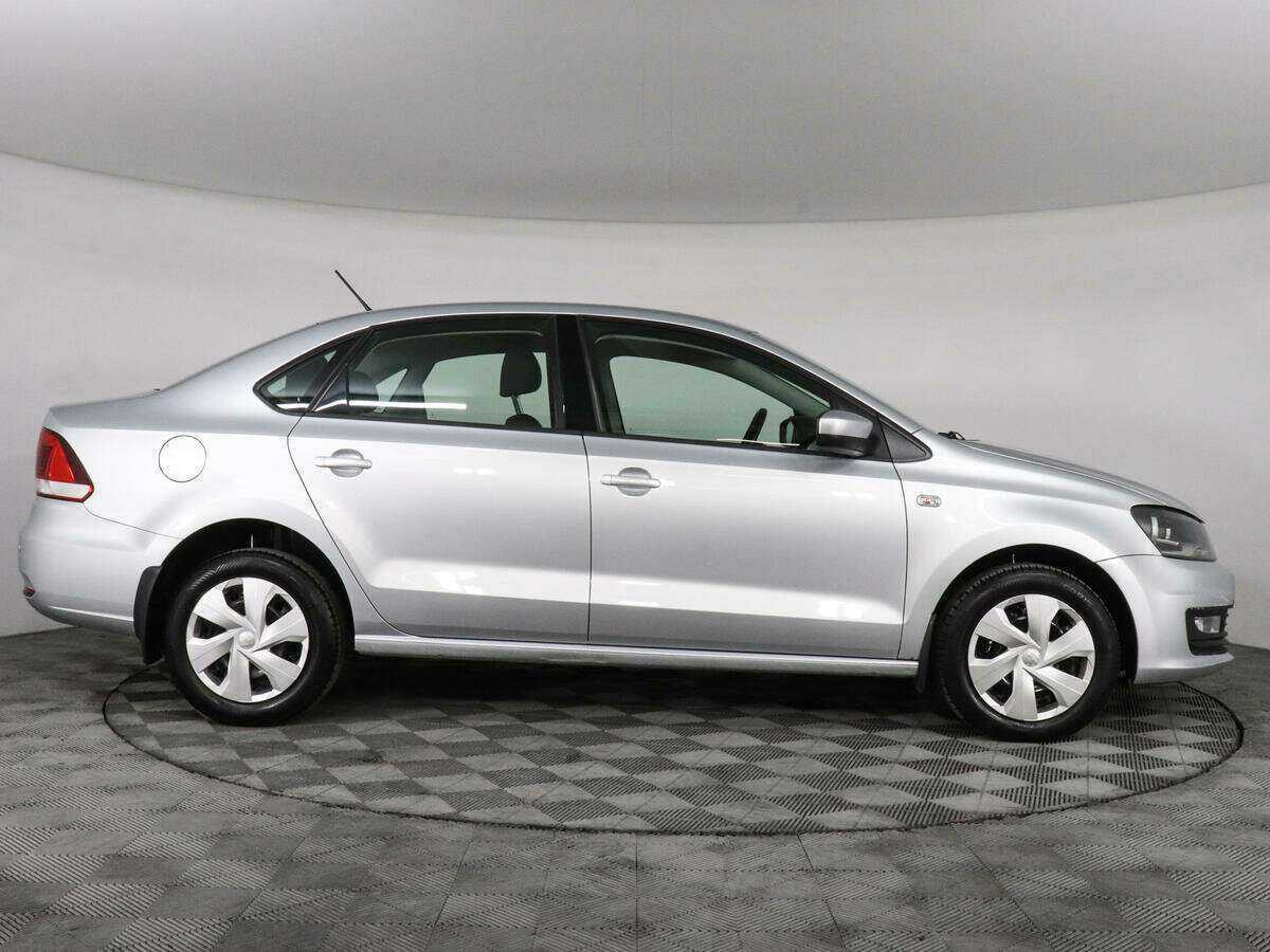 Купить Volkswagen Polo, 2016, 106 235 км, фото №4