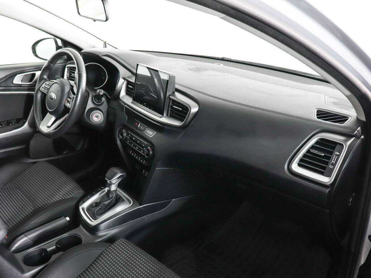 Купить Kia Ceed, 2019, 44 122 км, фото №9