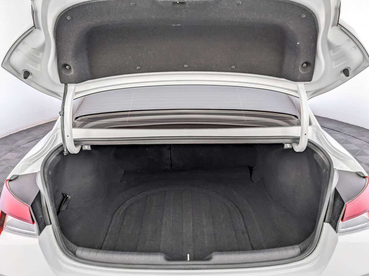 Купить Hyundai Elantra, 2022, 26 119 км, фото №10