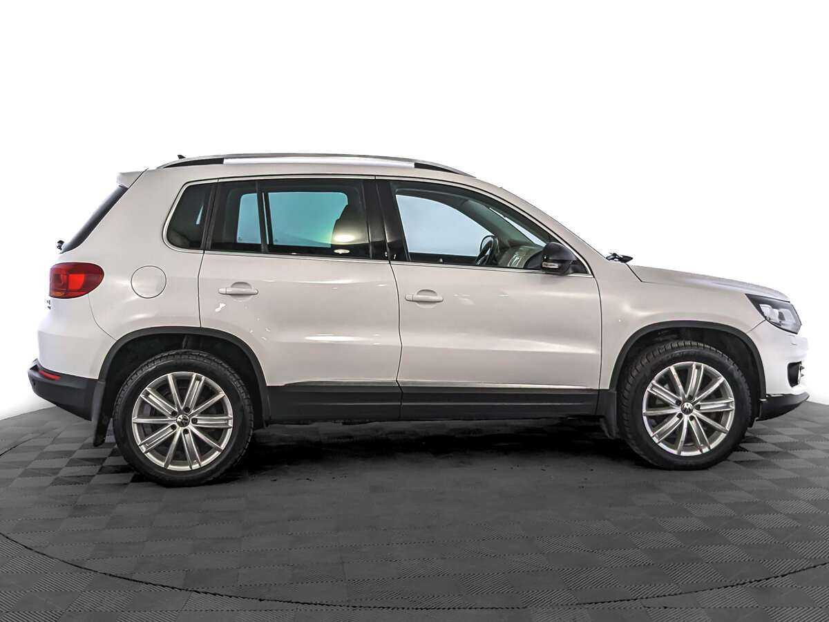 Купить Volkswagen Tiguan, 2013, 89 123 км, фото №4
