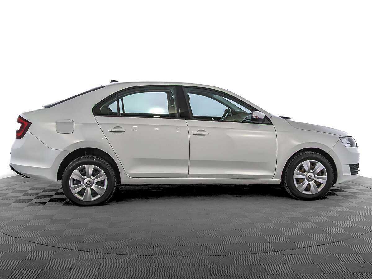 Купить Skoda Rapid, 2018, 112 381 км, фото №4