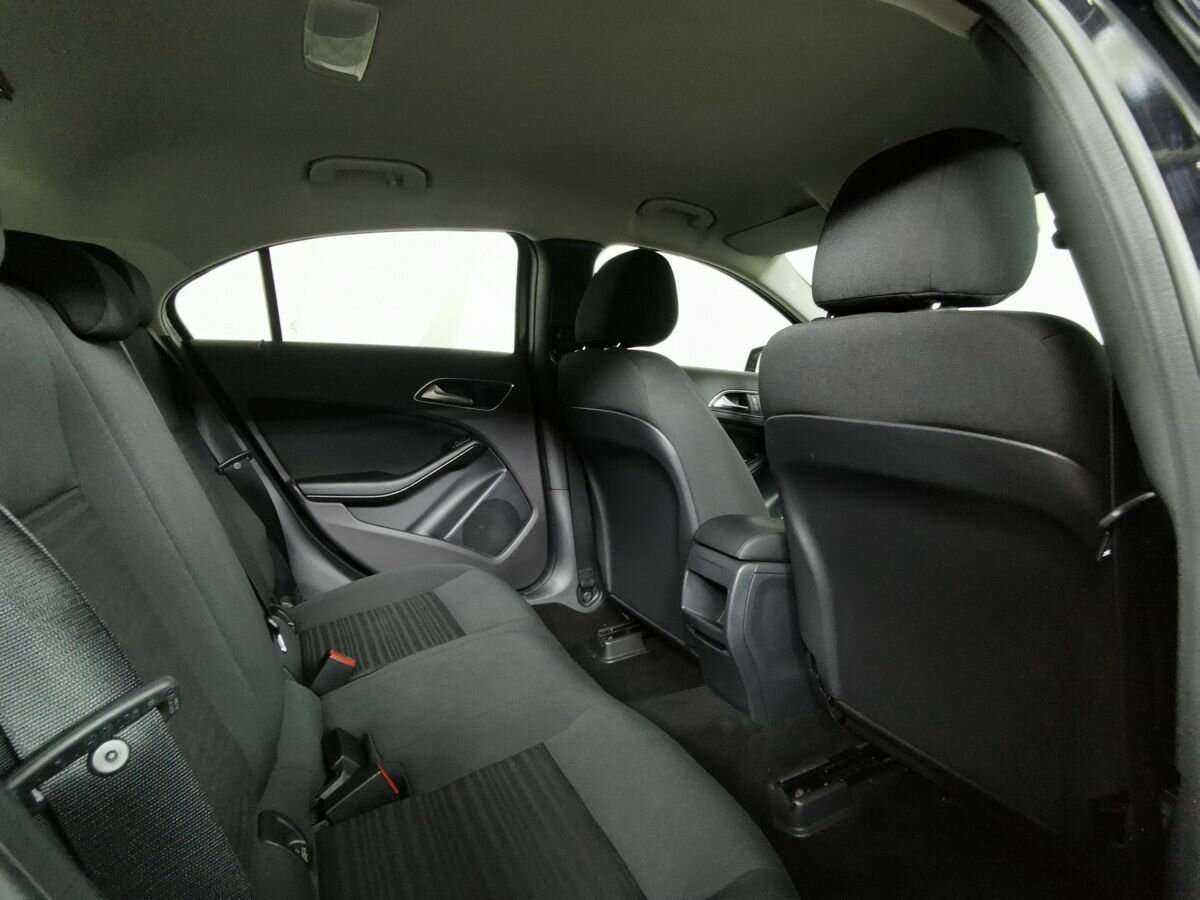 Купить Mercedes-Benz A-Класс 180, 2014, 70 496 км, фото №11