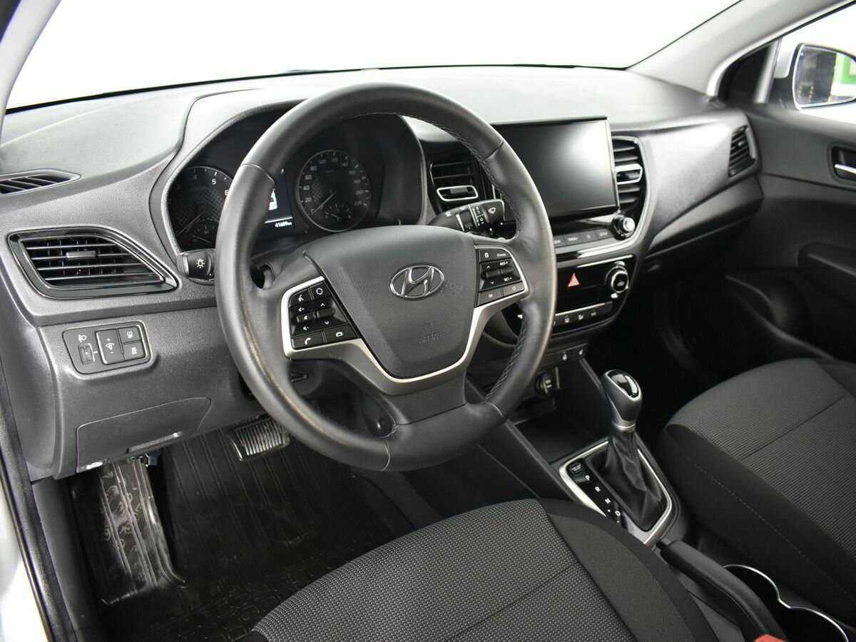 Купить Hyundai Solaris, 2020, 41 601 км, фото №6