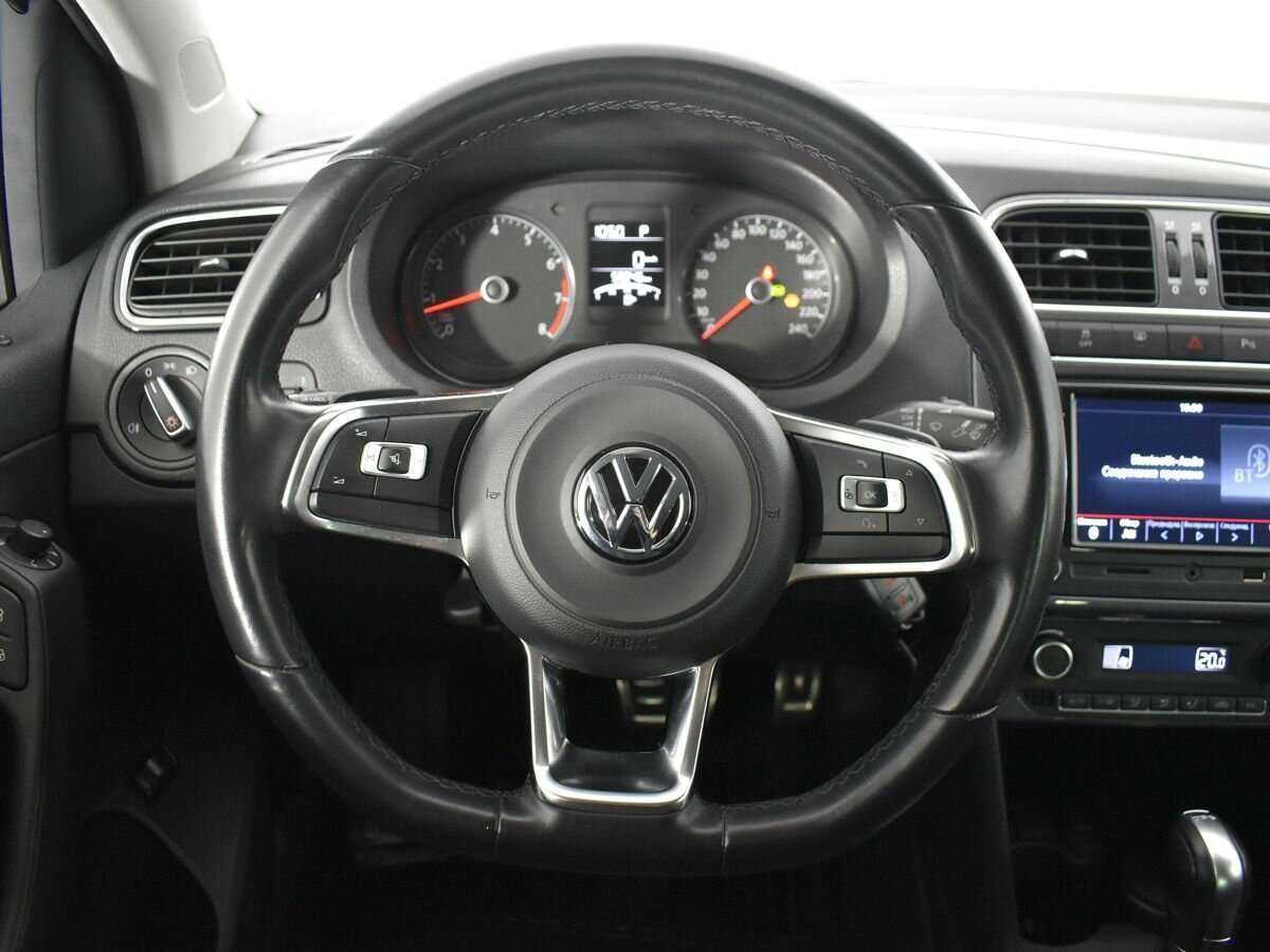 Купить Volkswagen Polo, 2019, 59 245 км, фото №10
