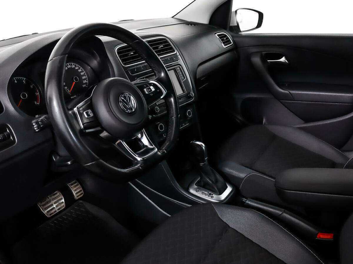 Купить Volkswagen Polo, 2018, 133 140 км, фото №9