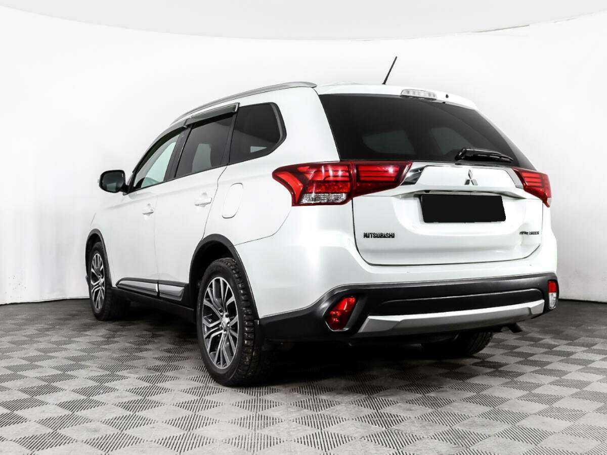 Купить Mitsubishi Outlander, 2016, 117 437 км, фото №7