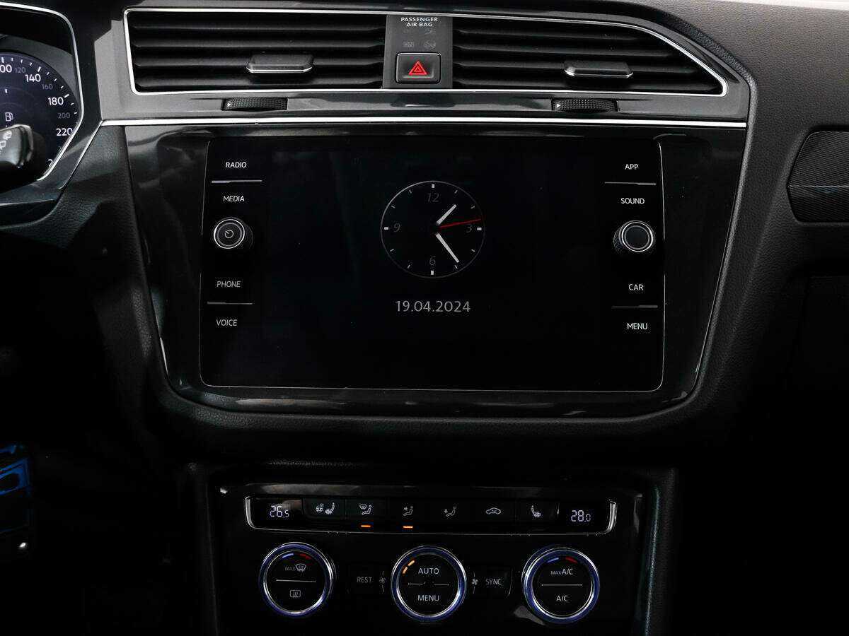 Купить Volkswagen Tiguan, 2017, 127 000 км, фото №11