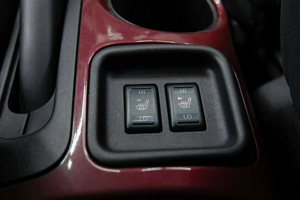 Купить Nissan Juke, 2012, 88 000 км, фото №18