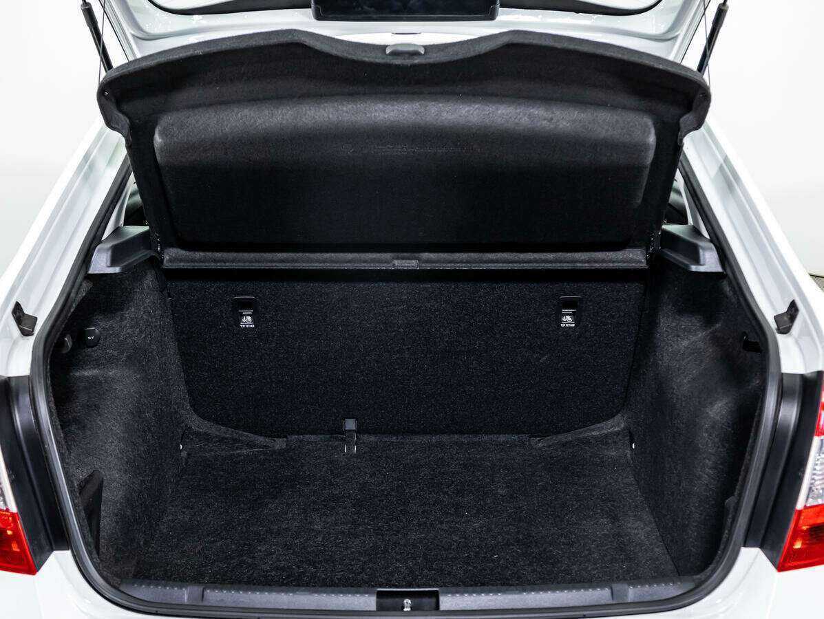 Купить Skoda Rapid, 2017, 81 872 км, фото №13